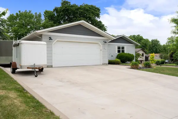 211 Sunrise Drive, Medford, MN 55049
