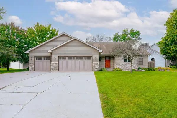 915 Ferndale Street S, Saint Paul, MN 55119