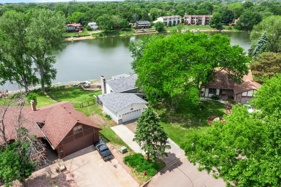 3141 Pearson Parkway, Minneapolis, MN 55443 - #3