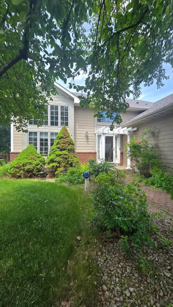 4708 Impatiens Avenue N, Brooklyn Park, MN 55443