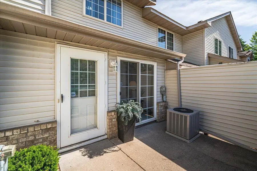 2775 W Ranchview Lane N #4, Minneapolis, MN 55447 - #3