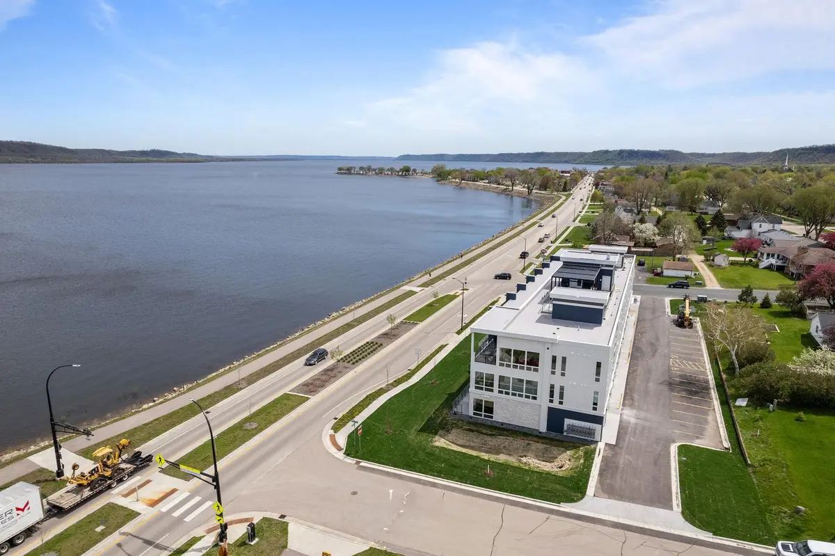 907 N Lakeshore Drive #106, Lake City, MN 55041 - #1