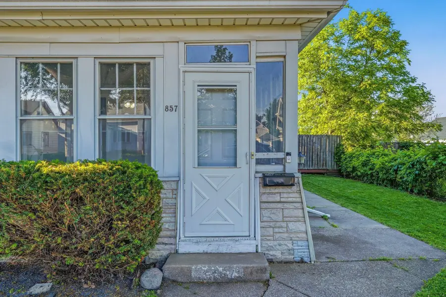 857 Rose Avenue E, Saint Paul, MN 55106 - #3