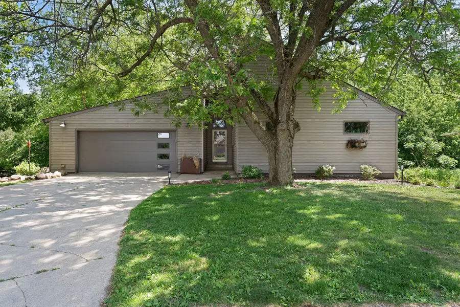 2006 11th Avenue Ne, Austin, MN 55912 - #3