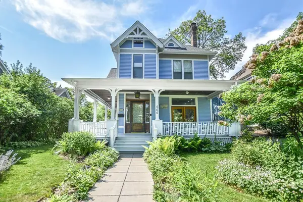 566 Marshall Avenue, Saint Paul, MN 55102