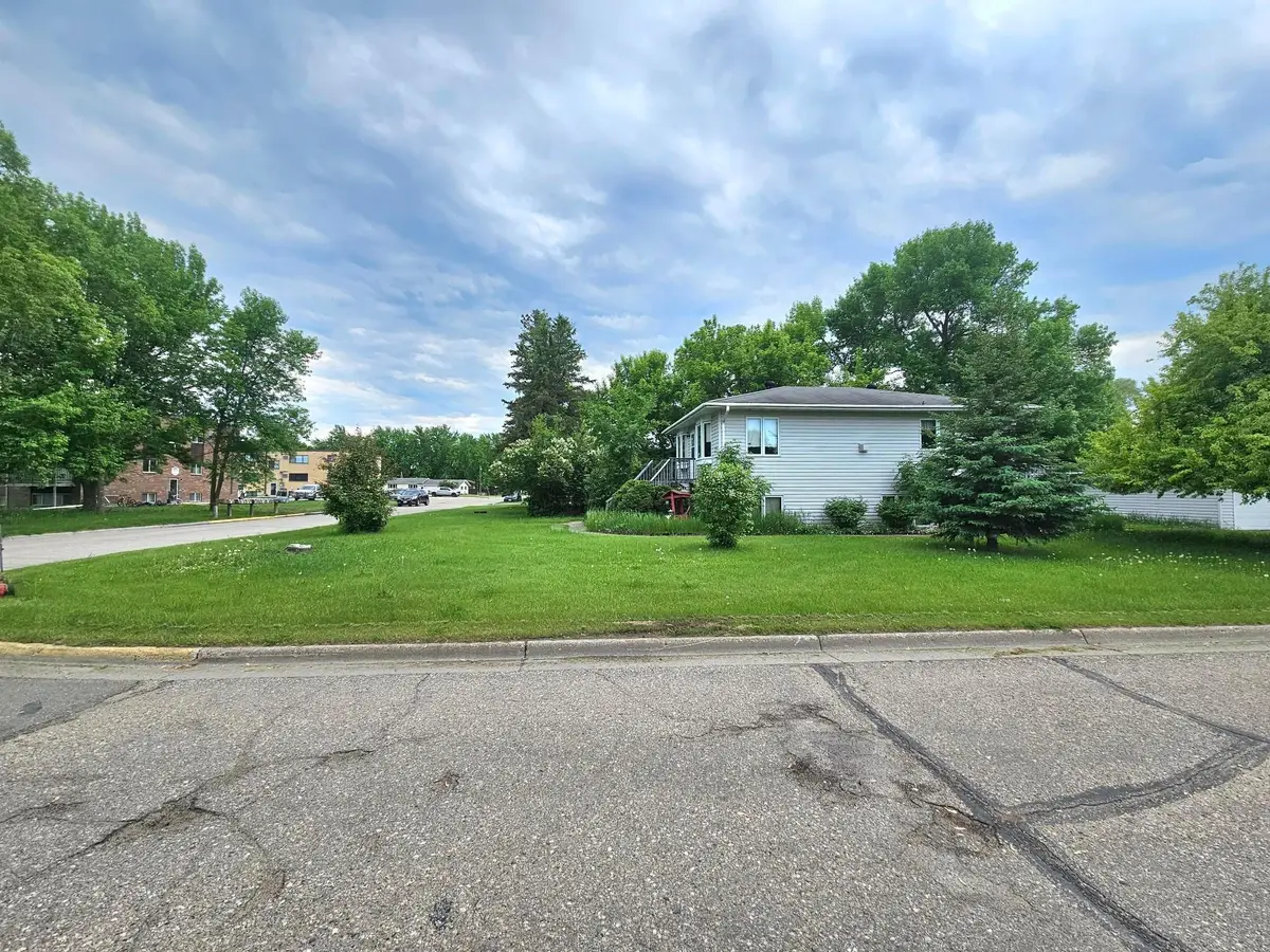 502 Chicago Avenue Sw, Red Lake Falls, MN 56750 - #1
