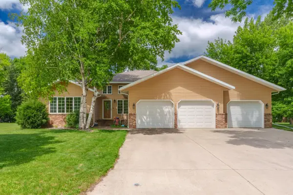 725 Westgate Circle, Hawley, MN 56549