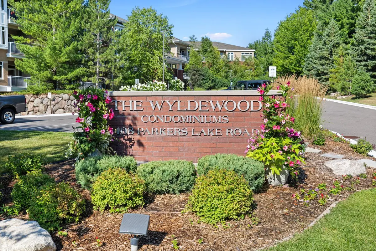408 Parkers Lake Road #206, Wayzata, MN 55391 - #1