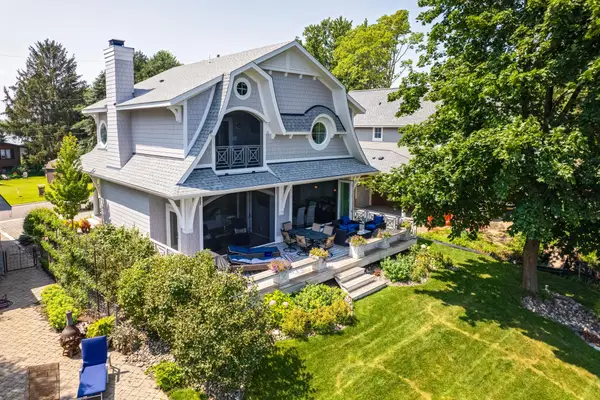 4304 Cottage Park Road, Saint Paul, MN 55110