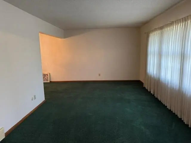 1665 5th Street Nw, Saint Paul, MN 55112 - #3