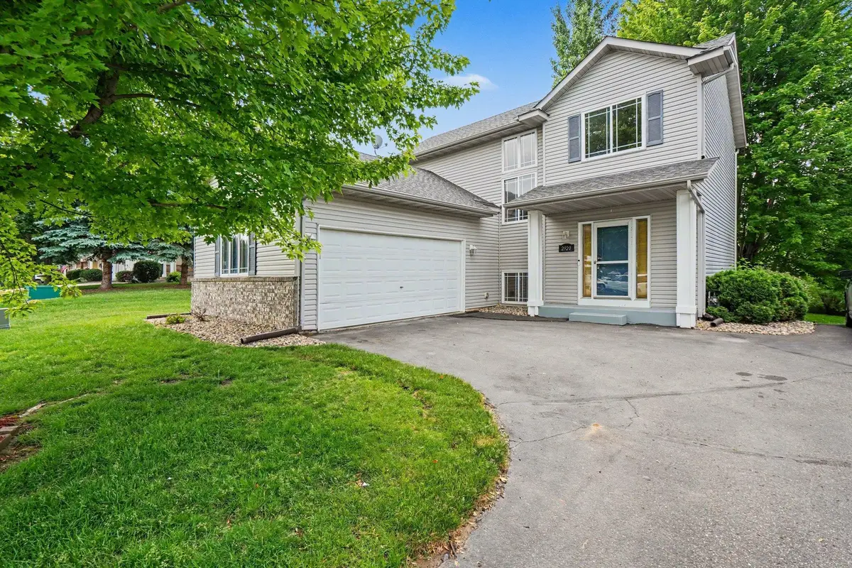 2920 18th Avenue E, Shakopee, MN 55379 - #1