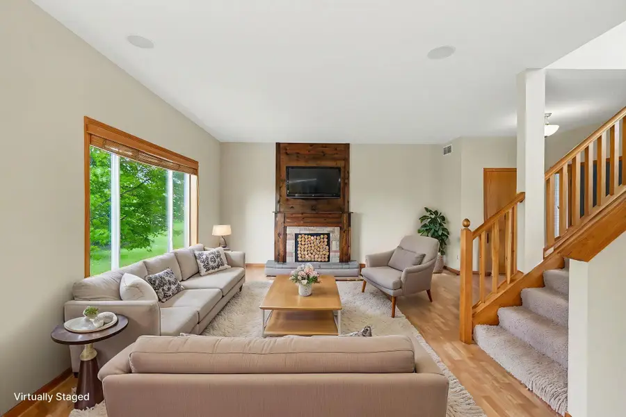 2920 18th Avenue E, Shakopee, MN 55379 - #3