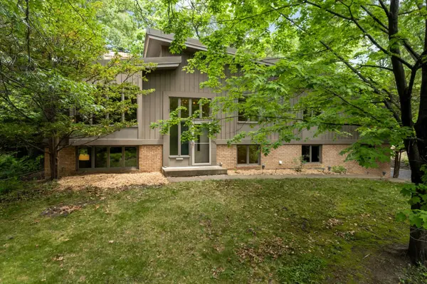 4336 Avondale Road, Minneapolis, MN 55416