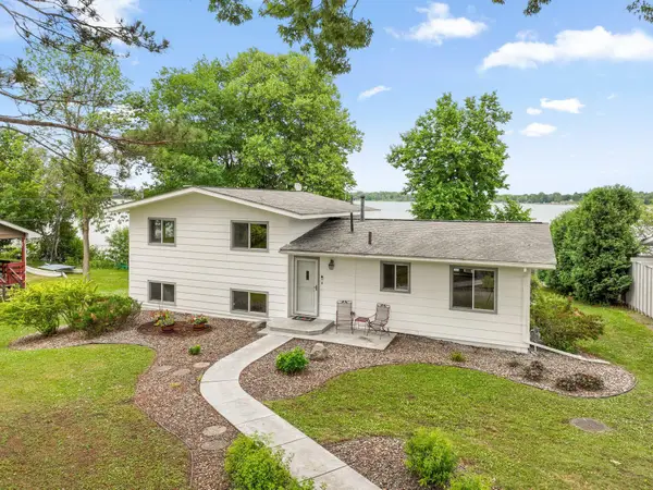 11935 Oak Street, Chisago City, MN 55013