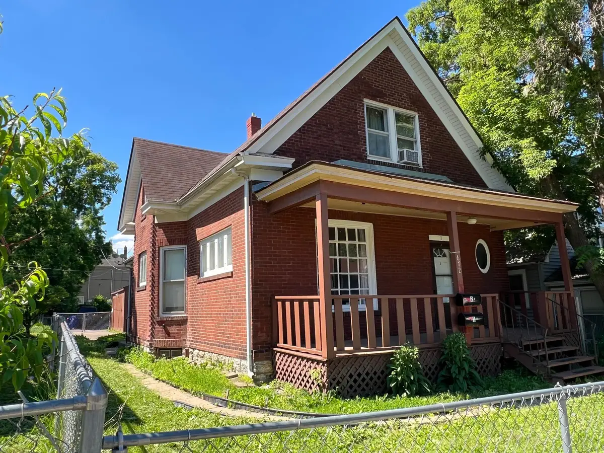 672 Case Avenue, Saint Paul, MN 55106 - #1