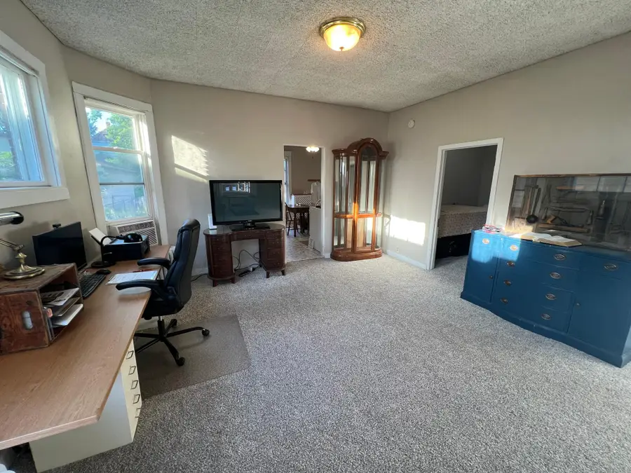 672 Case Avenue, Saint Paul, MN 55106 - #3