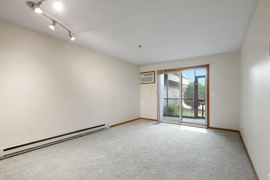 2150 Ridge Drive #14, Minneapolis, MN 55416 - #3
