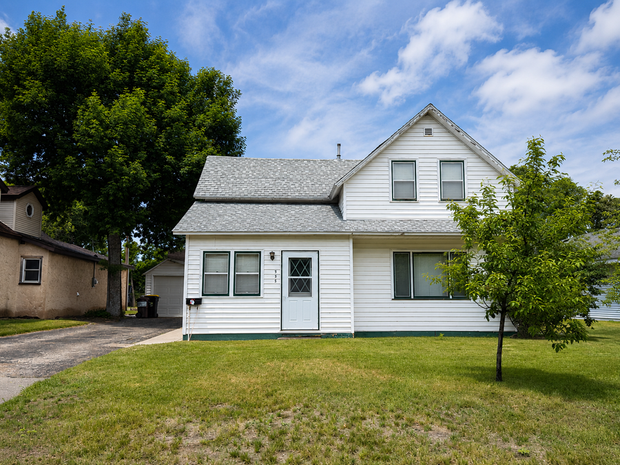 535 1st Avenue N, Perham, MN 56573 - #3