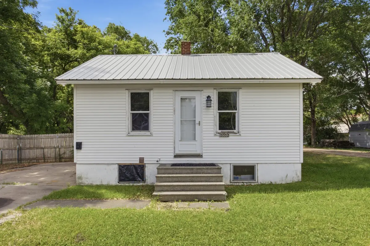 2002 2nd Avenue S, Fargo, ND 58103 - #1