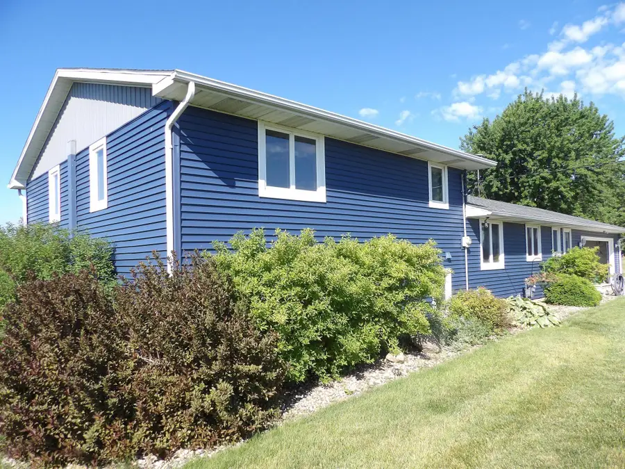18831 Us Highway 69, Albert Lea, MN 56007 - #2