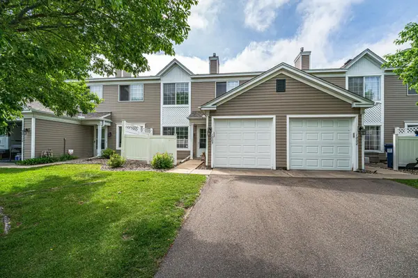 2005 Southcross Drive W #1003, Burnsville, MN 55306