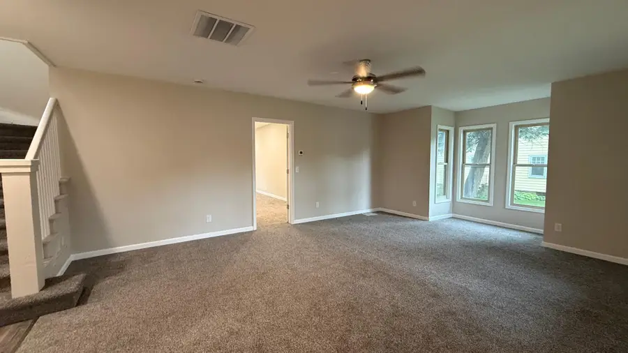 212 N Murphy Street, Lake Crystal, MN 56055 - #3