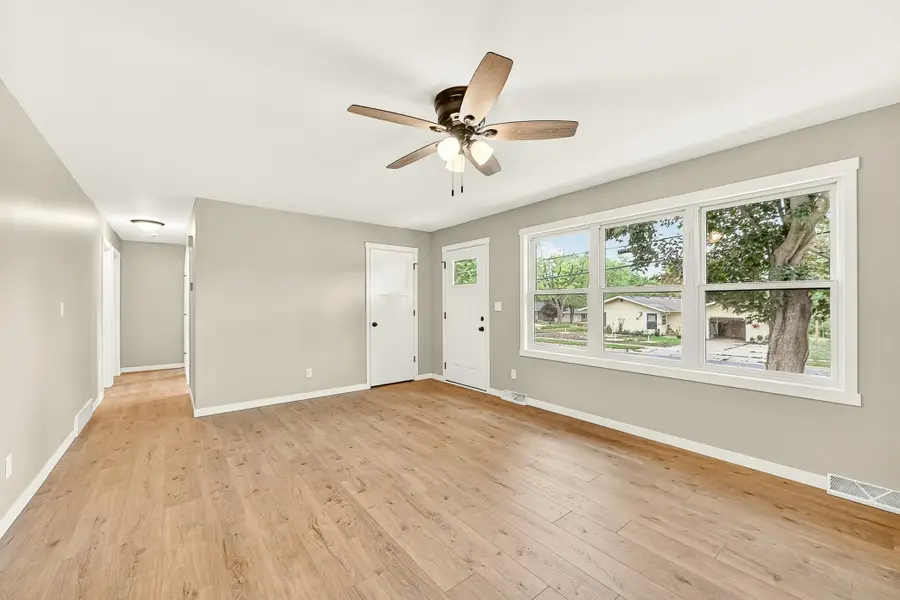 310 4th St Ne, Byron, MN 55920 - #2
