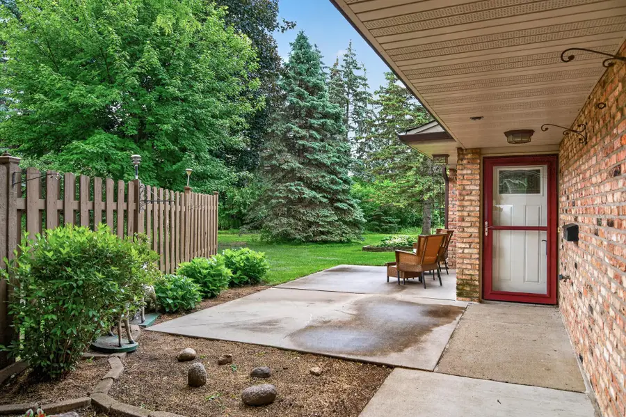 9609 Lonsdale Circle, Hopkins, MN 55305 - #3