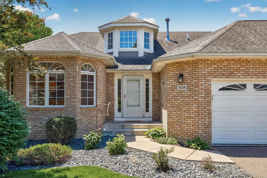 4134 Thornhill Lane, Saint Paul, MN 55127 - #2