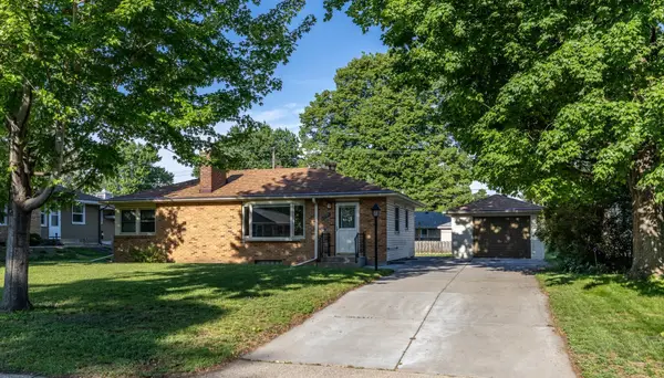 7609 Thomas Avenue S, Minneapolis, MN 55423