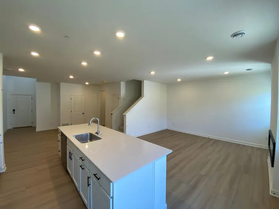 4022 Hayward Avenue N, Oakdale, MN 55128 - #3