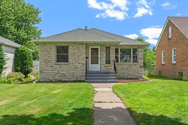 2623 Jefferson Street Ne, Minneapolis, MN 55418