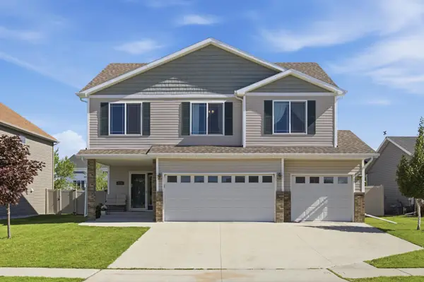 1236 31st Avenue W, West Fargo, ND 58078