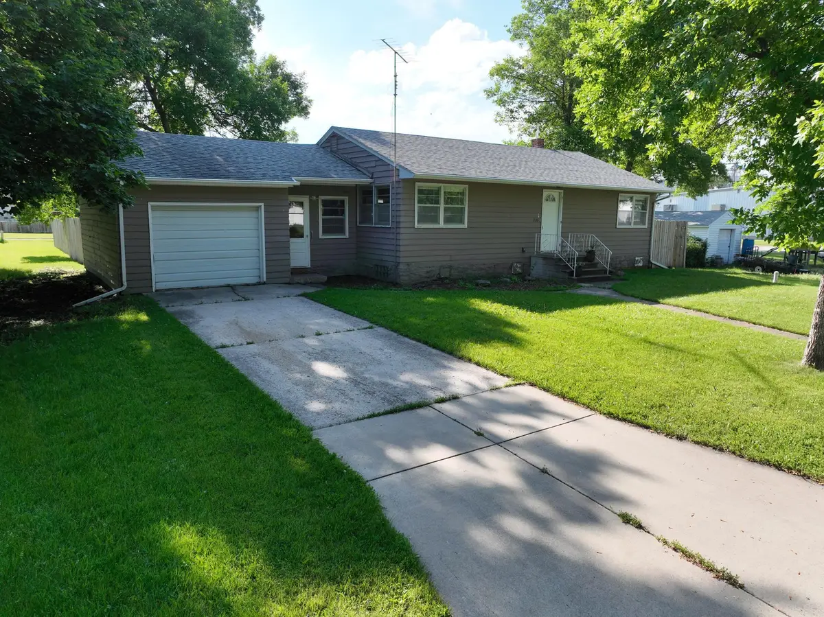 220 S 4th Street, Bird Island, MN 55310 - #1