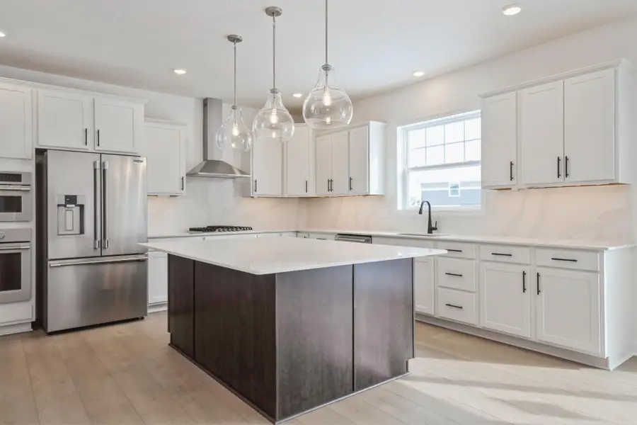 2694 Aspen Drive, Shakopee, MN 55379 - #3
