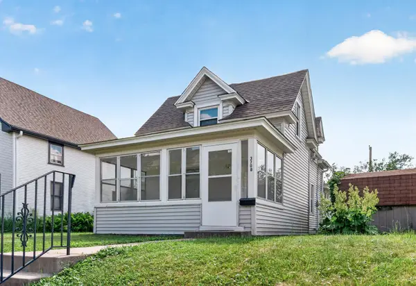 3708 29th Avenue S, Minneapolis, MN 55406