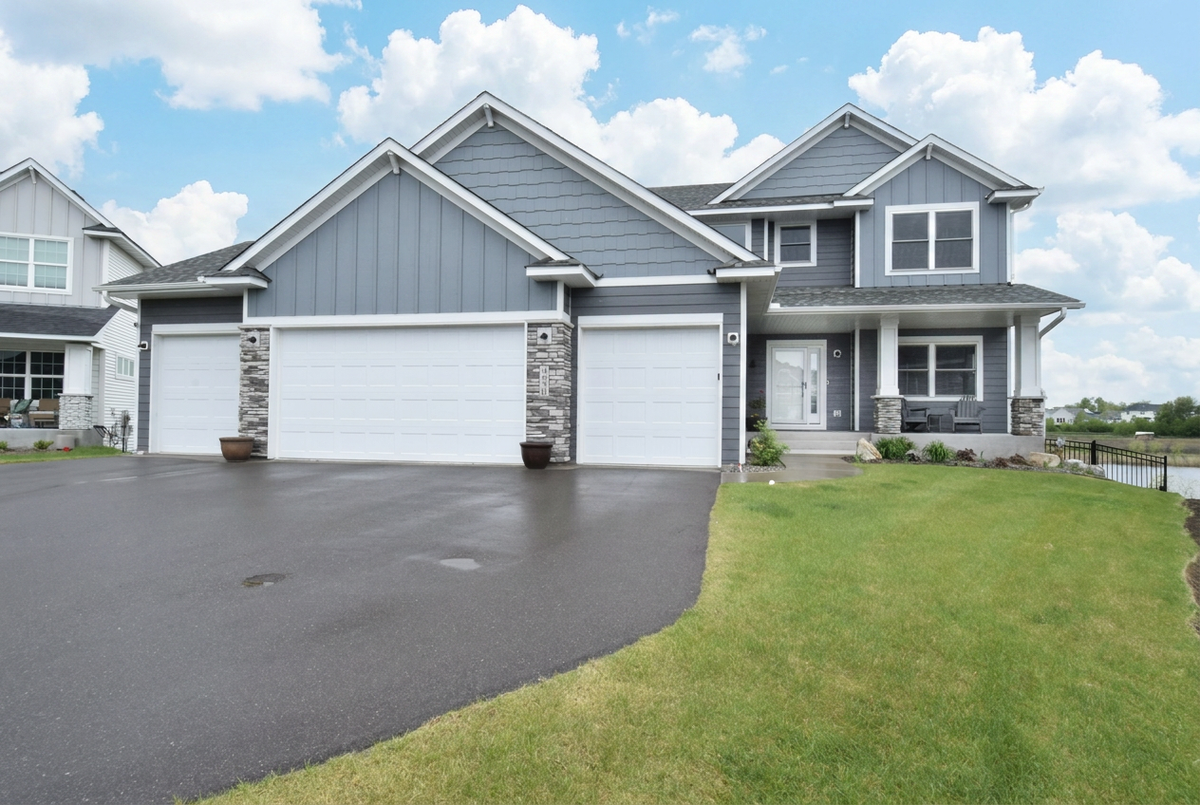 4930 130th Court Ne, Blaine, MN 55449 - #1