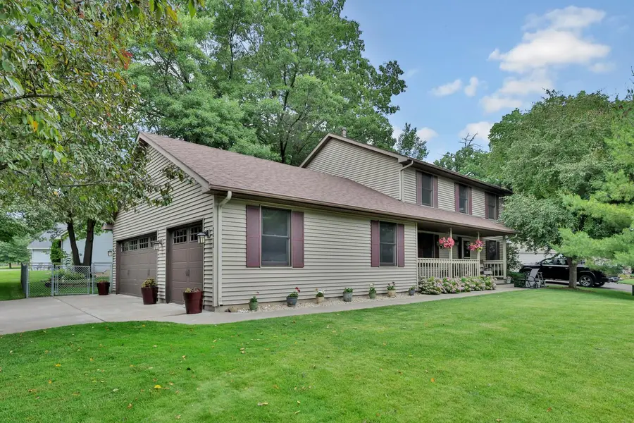 7038 46th Street N, Oakdale, MN 55128 - #3