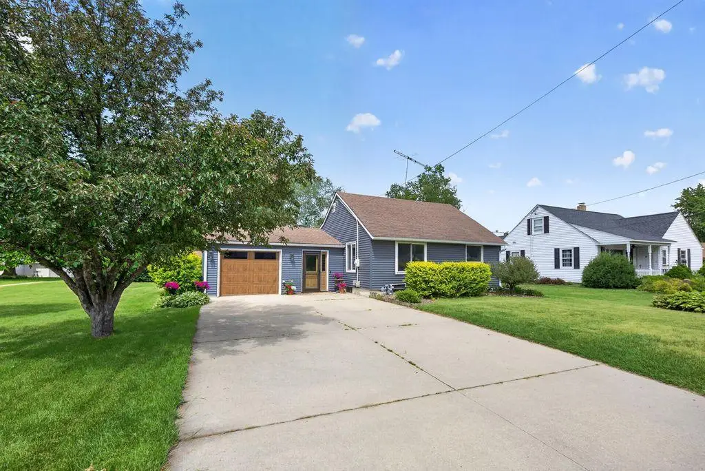 1290 West Avenue, Zumbrota, MN 55992 - #1