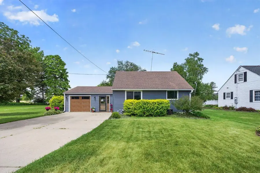 1290 West Avenue, Zumbrota, MN 55992 - #2