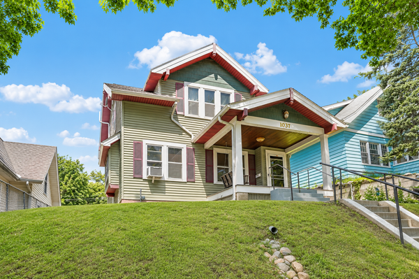 1037 Burr Street, Saint Paul, MN 55130