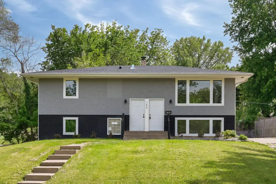 144 Sidney Street W, Saint Paul, MN 55107 - #2