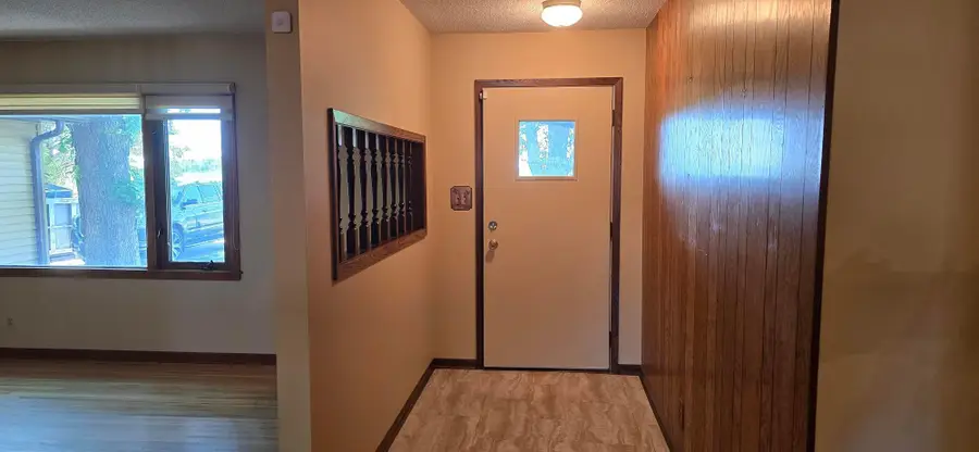 1713 S Shore Drive, Albert Lea, MN 56007 - #3