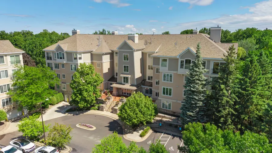 11460 Fairfield Road W #103, Minnetonka, MN 55305 - #3