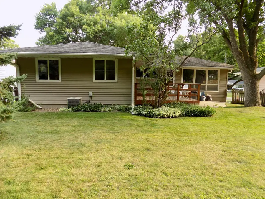 961 11 1/4 Street Sw, Rochester, MN 55902 - #2