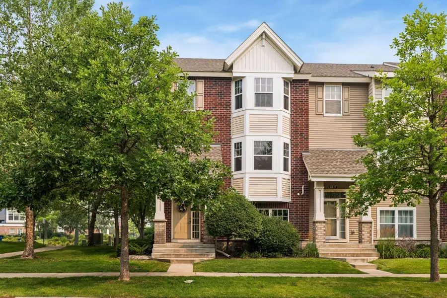 8318 Emery Parkway N, Champlin, MN 55316 - #2