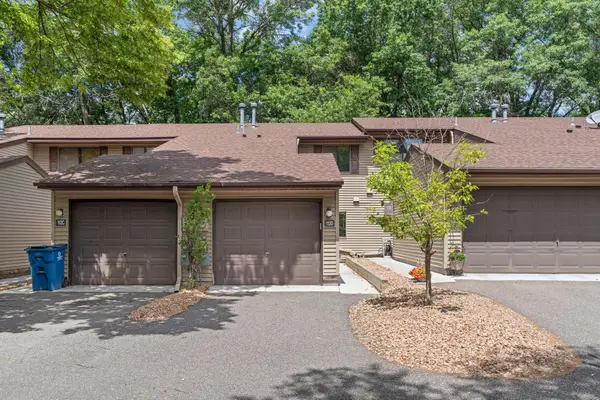 112 South Drive #D, Circle Pines, MN 55014