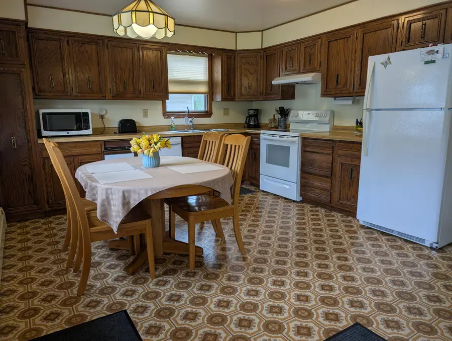 1124 8th Street, International Falls, MN 56649 - #2