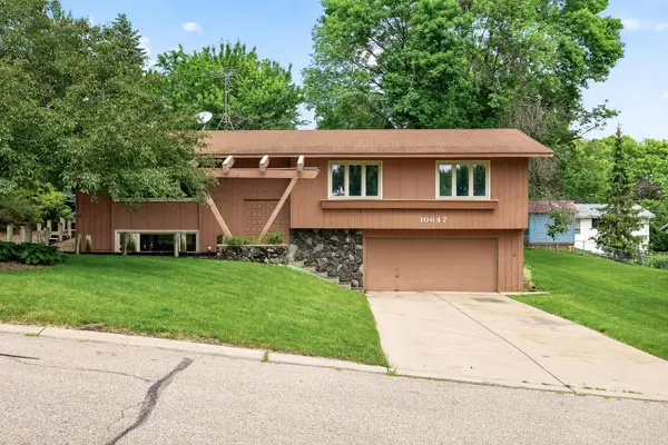 10647 Utica Road, Minneapolis, MN 55437