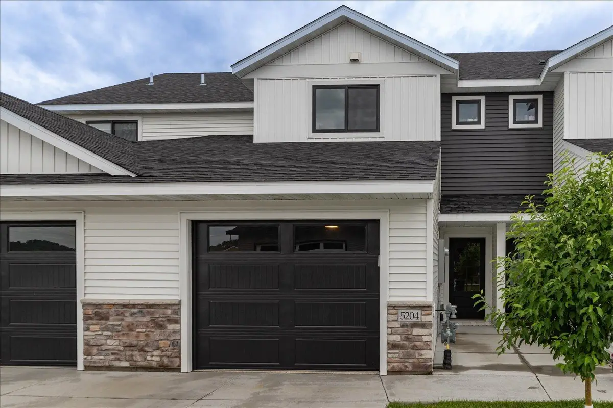 5204 Harvest Square Place Nw, Rochester, MN 55901 - #1